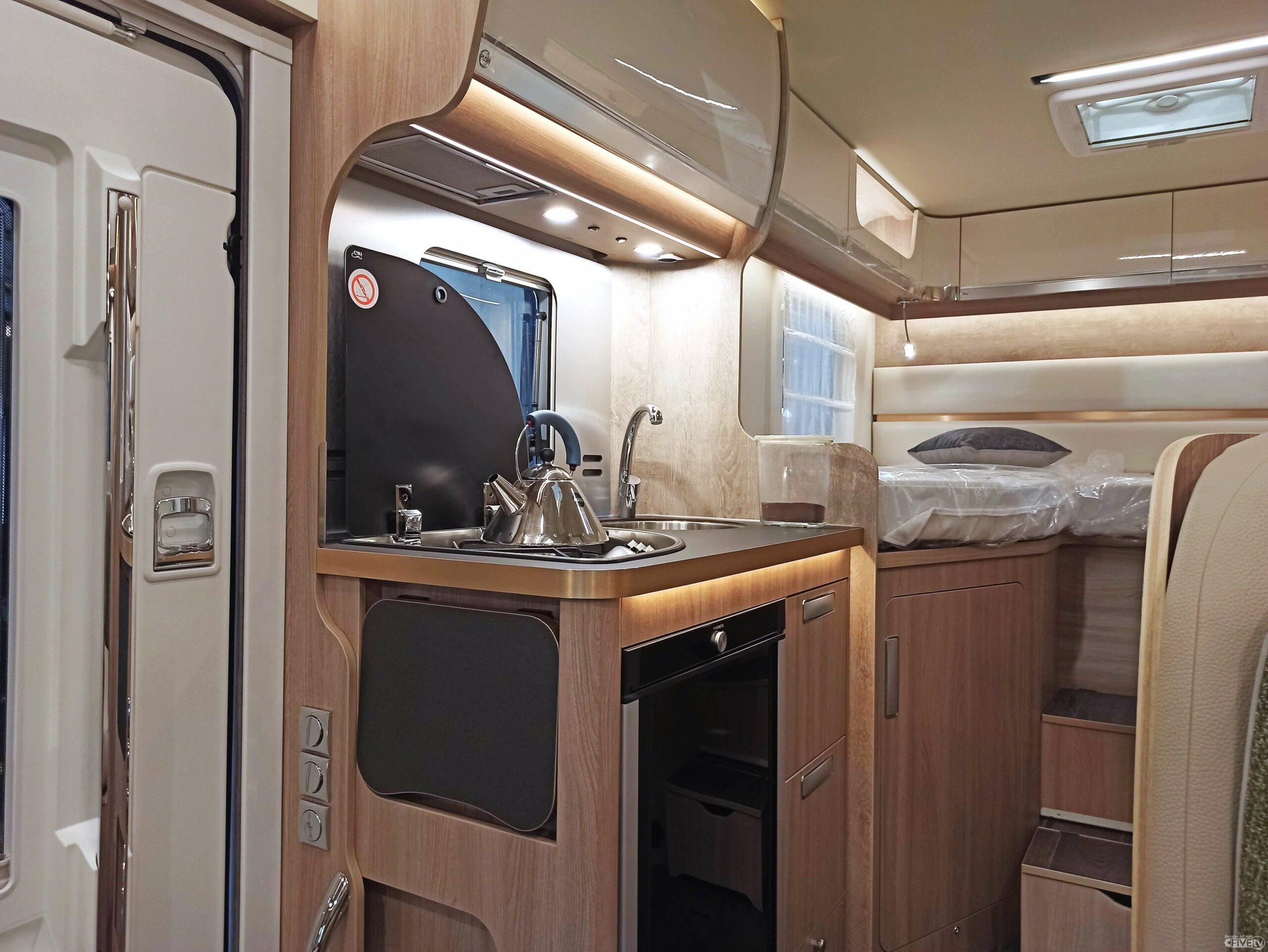 Laika Ecovip H 2109 – Motorhome con letti gemelli