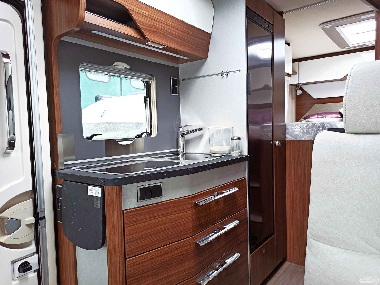 Hymer BMC-I 580 – Motorhome letti gemelli Mercedes