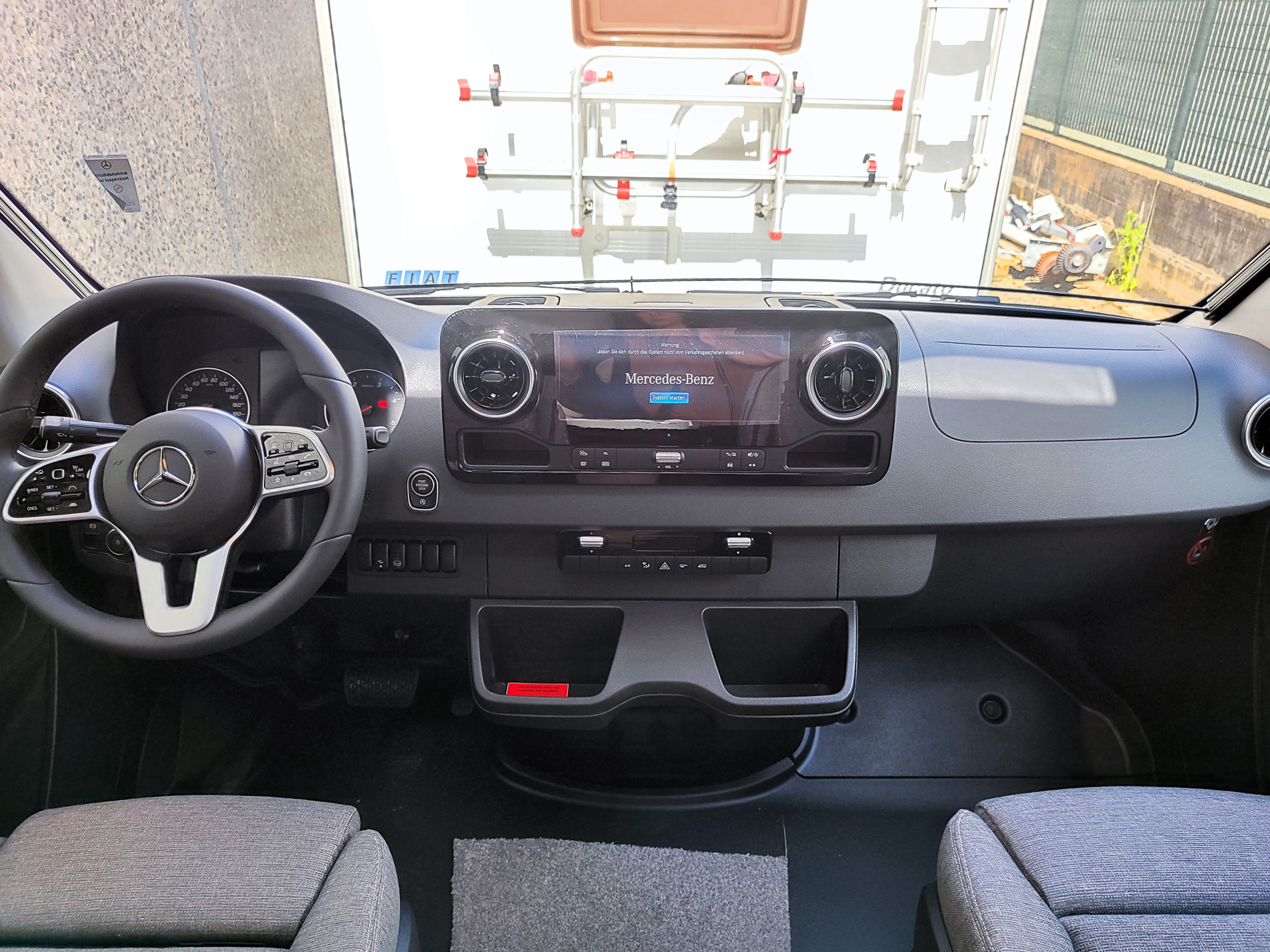 Hymer BMC-T 580 "Italian Edition", Semintegrale